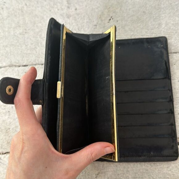 Vintage Chanel CC Cavier Wallet As Is - Picture 9 of 13